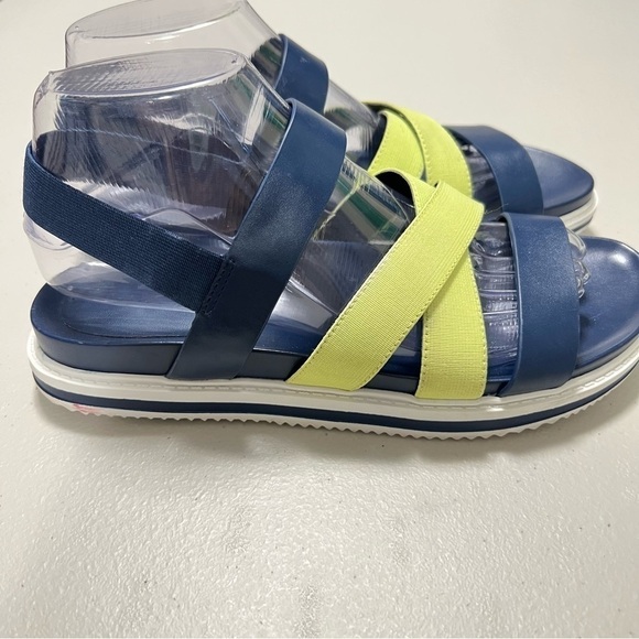 Charles & Keith Strappy Sandals - Picture 7 of 12